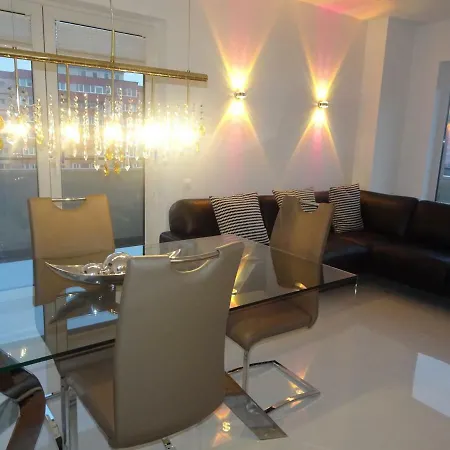 Apartament Francesca Апартаменты Брашов